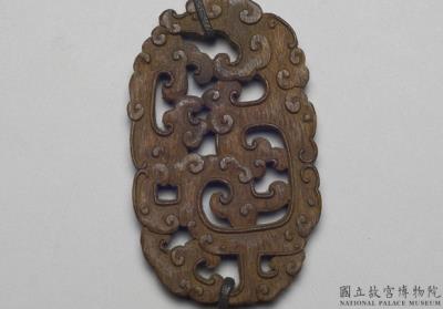 图片[2]-Carved agarwood scent pendant with dragon decoration, Qing dynasty (1644-1911)-China Archive